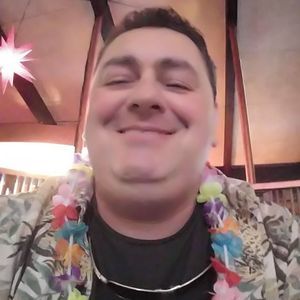 Meet your Posher, Johnny